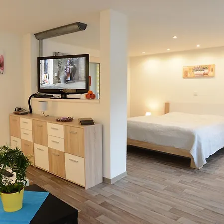 Apartment Wohnen Am Kaiserturm *